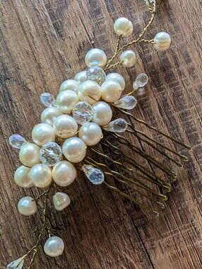 Pearl and Crystal Bridal Hair Comb - Gold Tone
